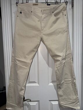 Ag Adriano Goldschmied Men’s Slim Straight Jeans in Cream